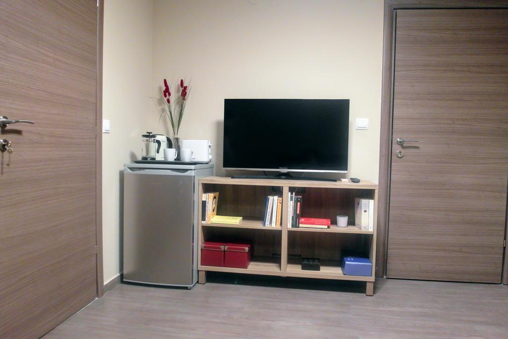 Rino Thessaloniki Apartments Exterior photo